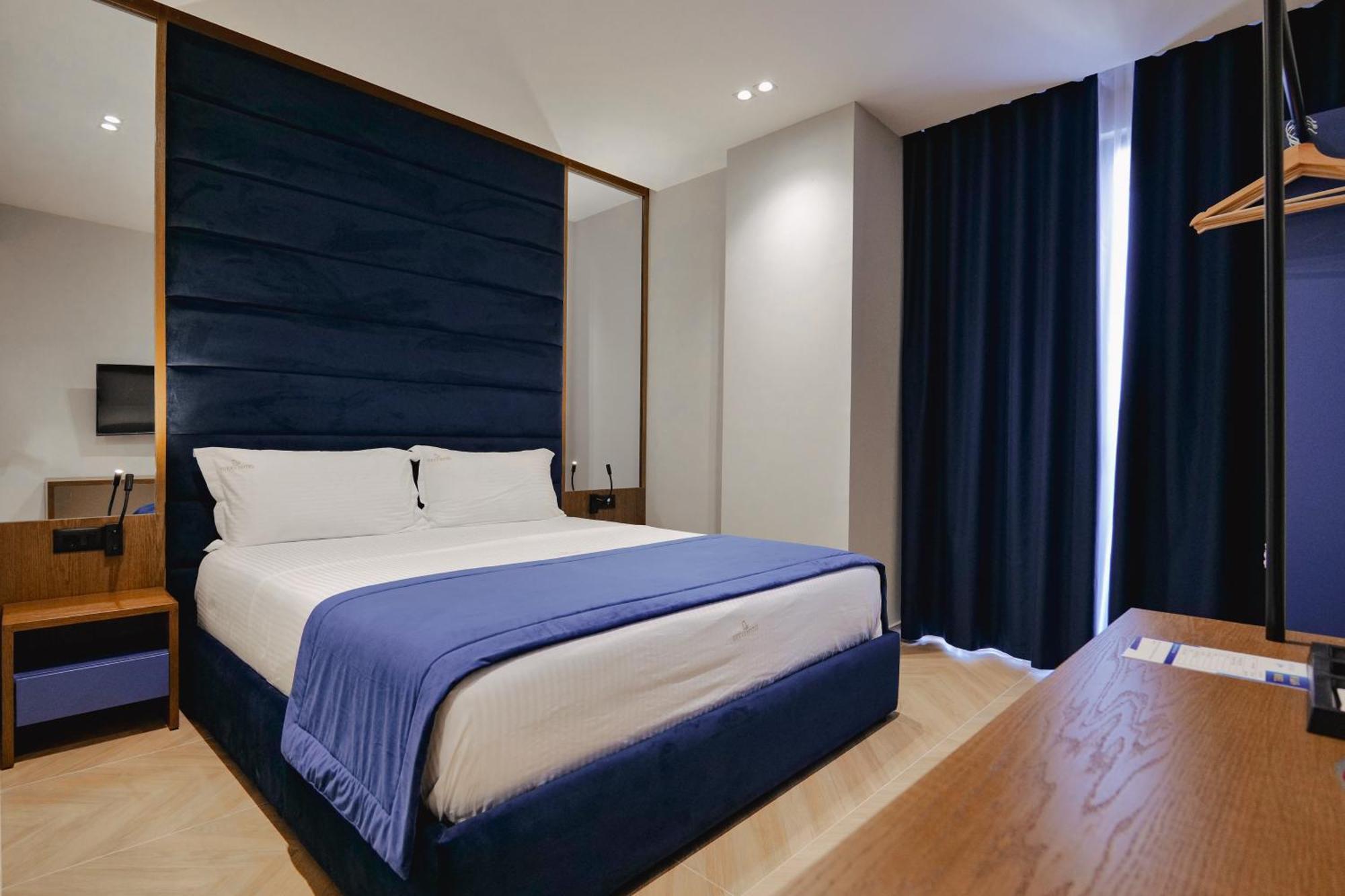 Duka'S Hotel Ksamil Bagian luar foto