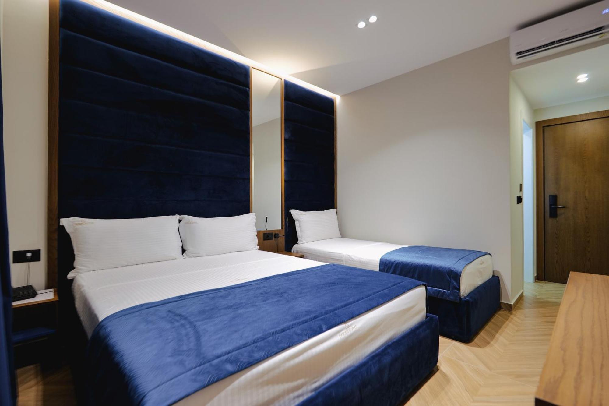 Duka'S Hotel Ksamil Bagian luar foto