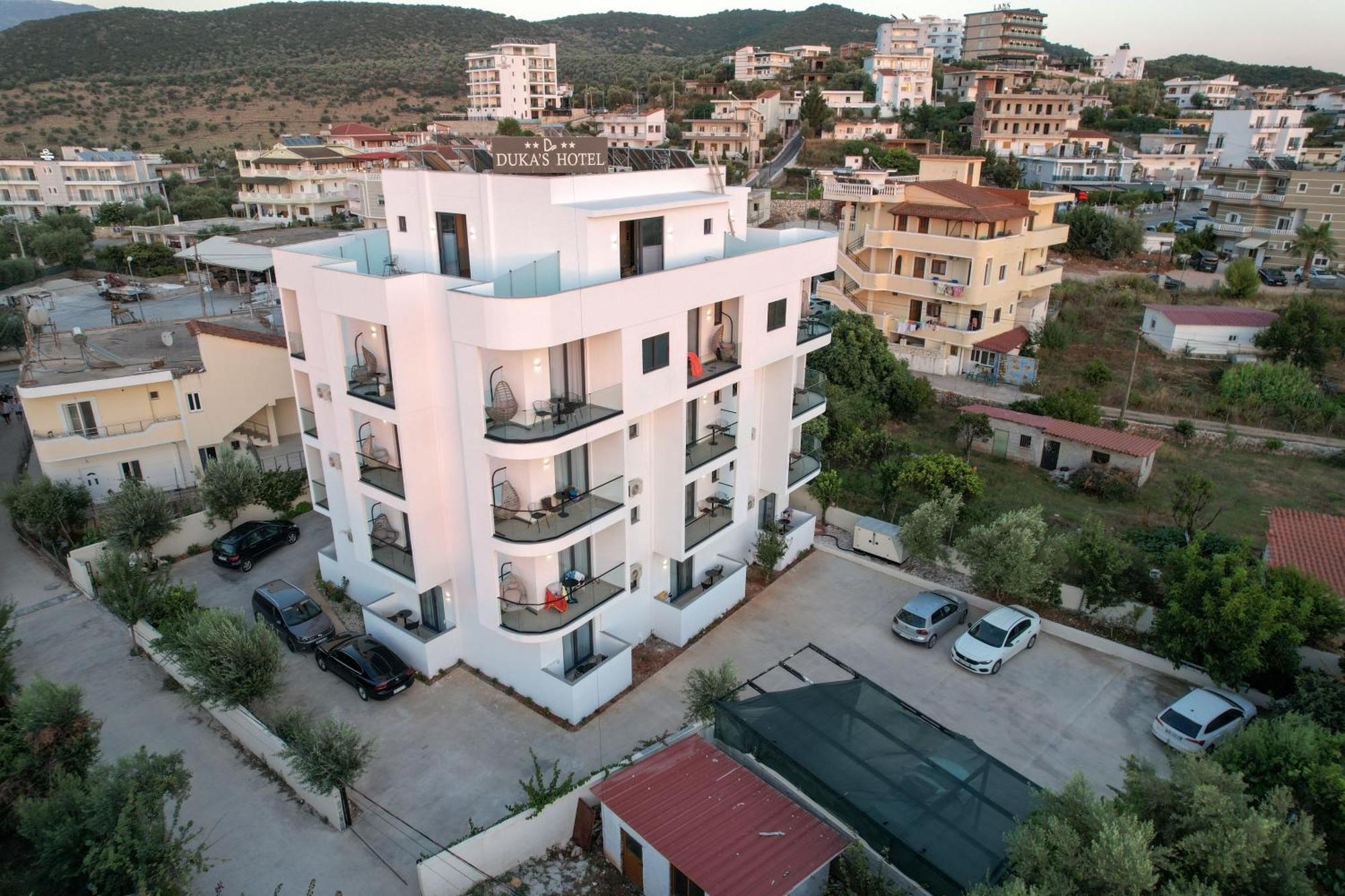 Duka'S Hotel Ksamil Bagian luar foto