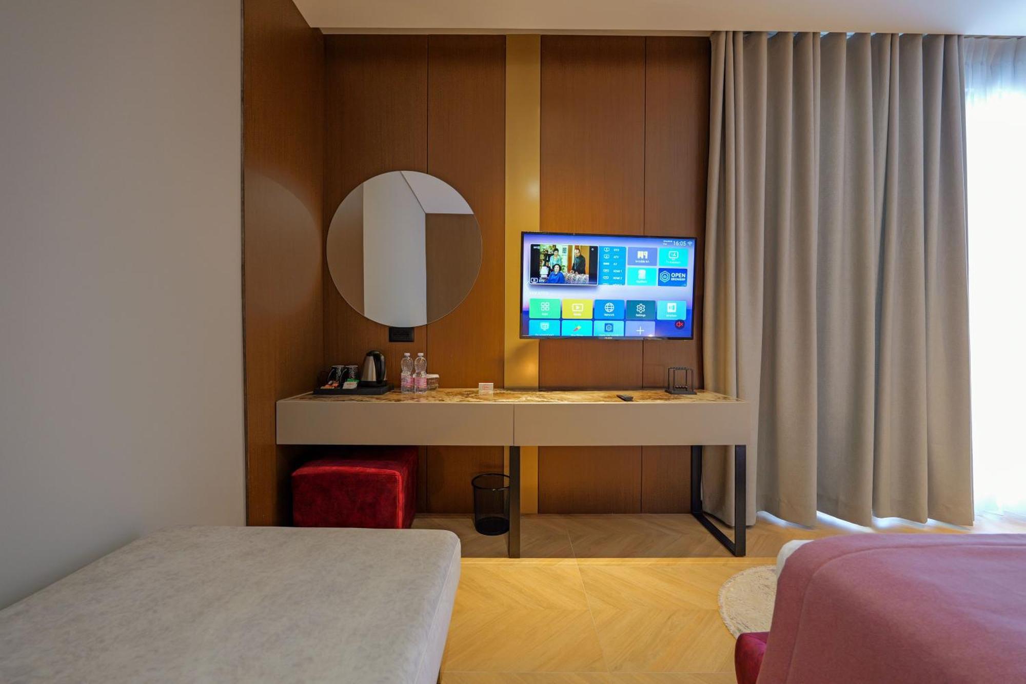 Duka'S Hotel Ksamil Bagian luar foto